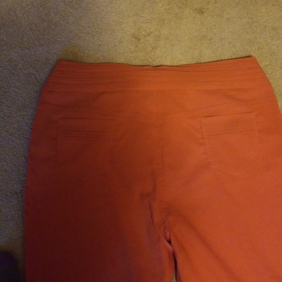 Pants - Picture 3 of 4